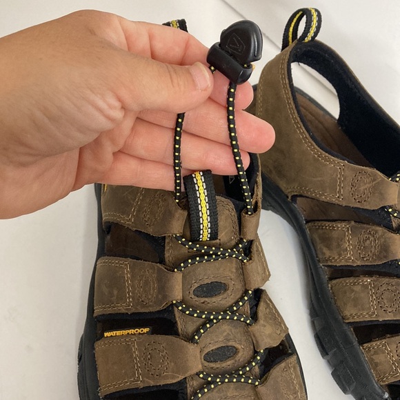 Keen Newport Sandals Mens 7 Brown Leather Waterproof Hybrid Shoes Camping Hiking - Picture 11 of 14